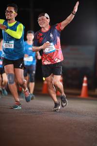 BIB: 
                            <button type="button" onclick="openModal(21562366)" class="btn btn-primary btn-sm float-right btn-popup" data-toggle="modal" data-target=".modal-high-quality">
                        <i class="fas fa-shopping-cart"></i> Add to Cart
                    </button>
                                            <button type="button" onclick="isThisMe(21562366, true)" class="btn btn-success btn-sm float-right btn-popup btn-isme hidden" data-toggle="tooltip" data-placement="bottom" title="นี่คือรูปของคุณใช่ไหม คลิกที่นี่เพื่อเอาเข้าอัลบั้ม">
                        <i class="fas fa-plus"></i> Add to album
                    </button>
                    <button type="button" onclick="isThisMe(21562366, false)" class="btn btn-warning btn-sm float-right btn-popup btn-isnotme hidden">
                        <i class="fas fa-ban"></i> Remove from album
                    </button>